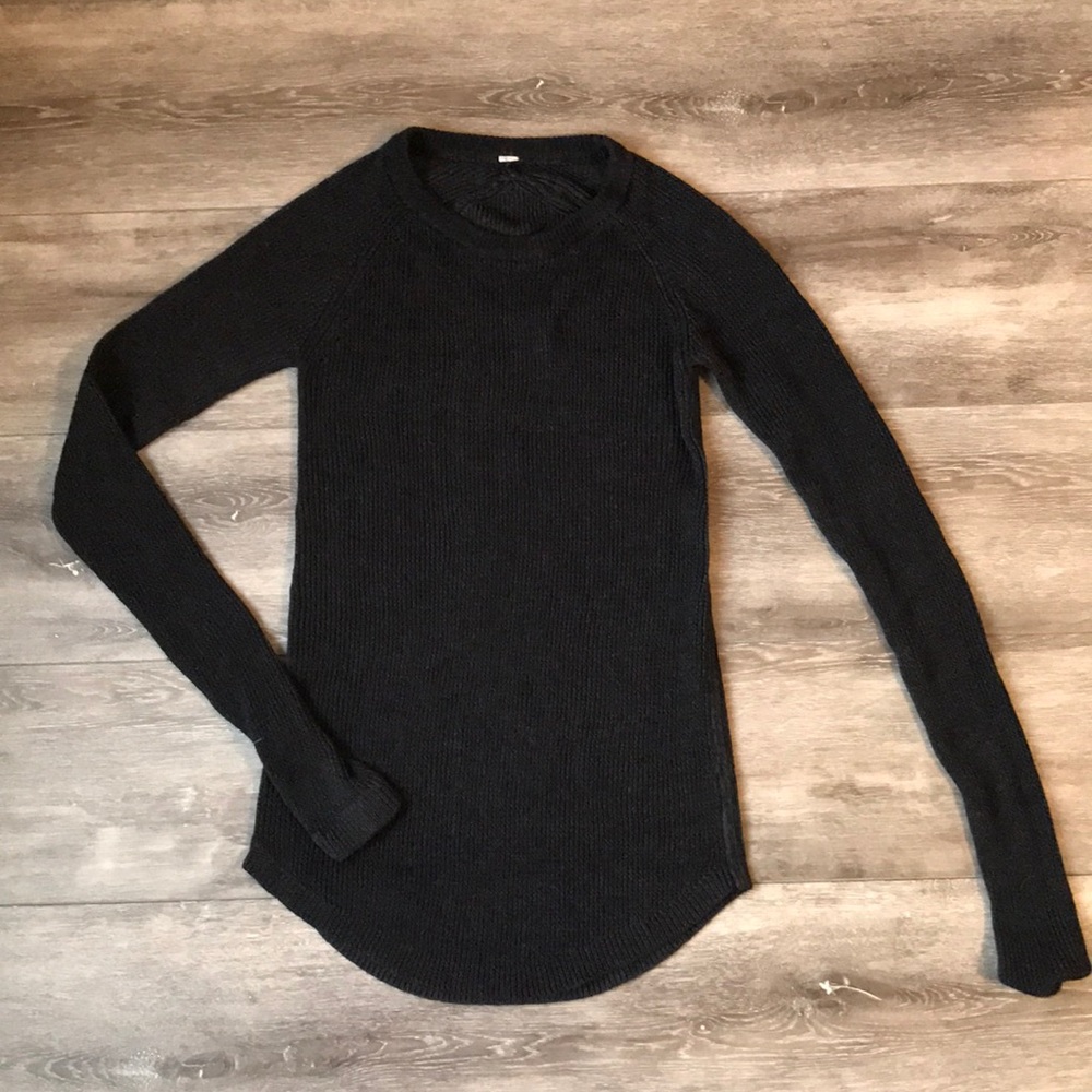 Black Ribbed Long-Sleeve Crewneck Top - Women